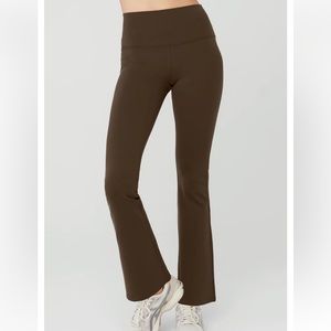 Alo Airbrush High-Waist Bootcut Leggings